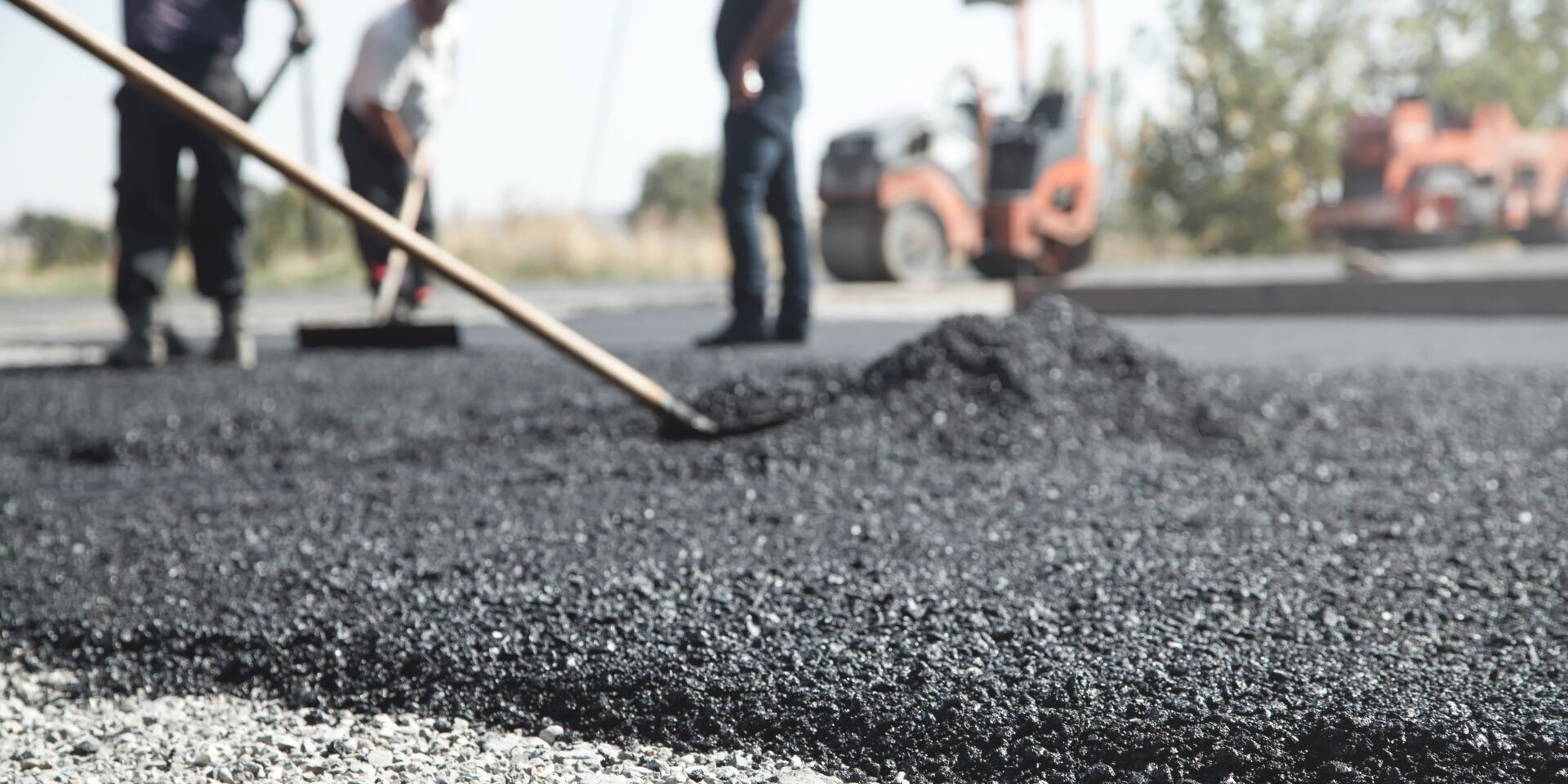 アスファルトやコンクリートの「厚さ」を変更するとコストはどう変わる？大型車進入路の最適設計