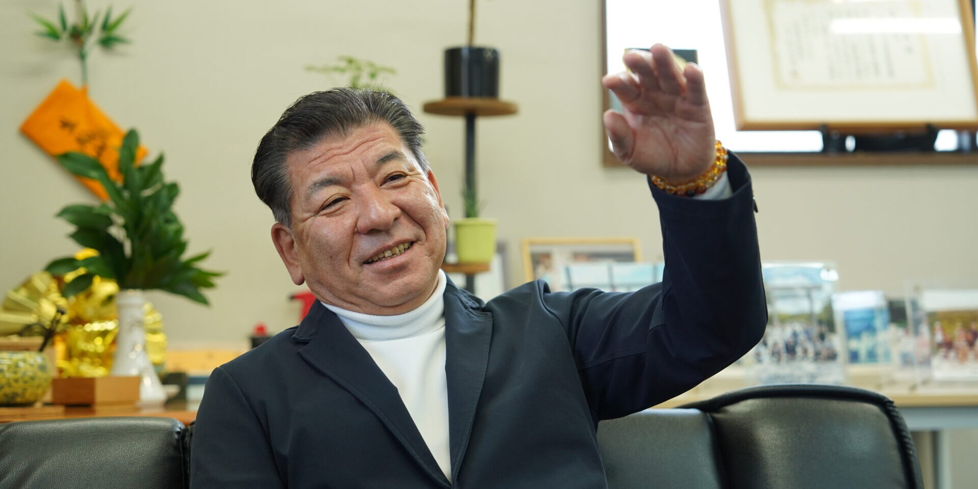 「継続は力なり」——道づくり34年。代表・岡田竜二が大切にする「誠実さ」と「社員の幸せ」